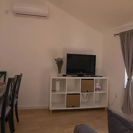 Guest house Pinea 3*