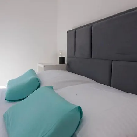 Pinea Guest house 4*